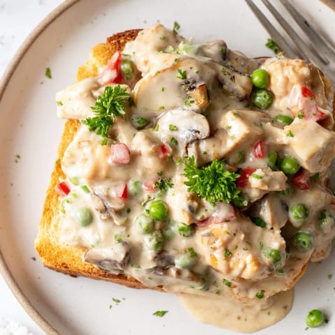 Chicken à la King Toast